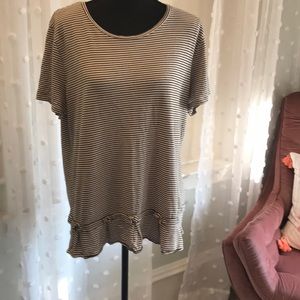 Banana Republic designer tee